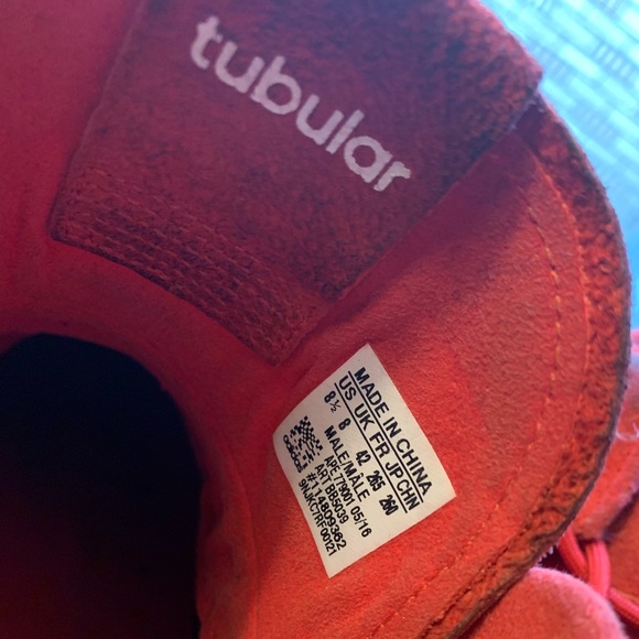 ADIDAS RED TUBULARS - Picture 2 of 8
